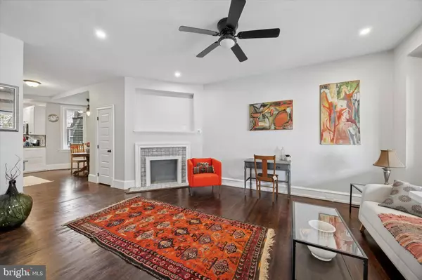 Philadelphia, PA 19141,4933 N 10TH ST