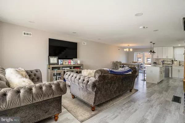 Philadelphia, PA 19138,1559 E PASTORIUS ST