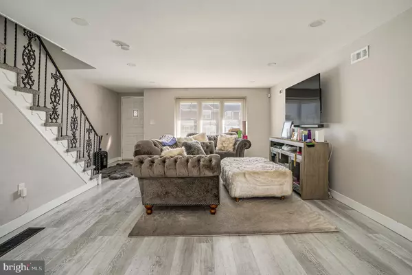 Philadelphia, PA 19138,1559 E PASTORIUS ST