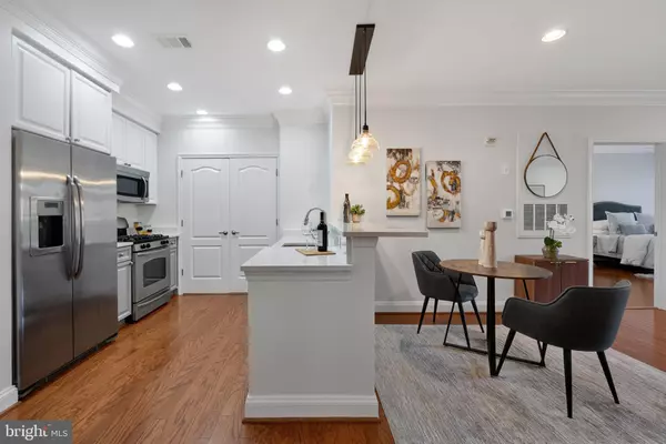 Alexandria, VA 22314,1115 CAMERON ST #119