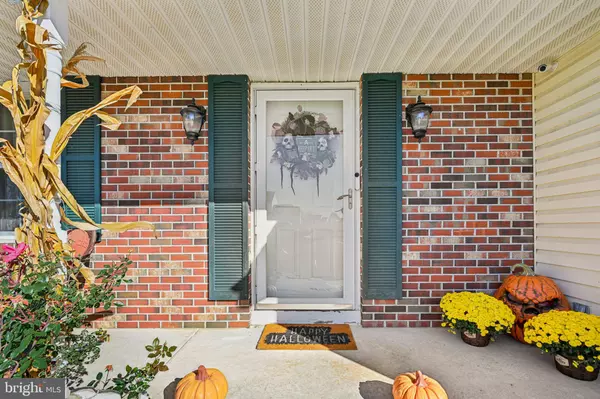 Clayton, NJ 08312,338 SUGAR HILL DR