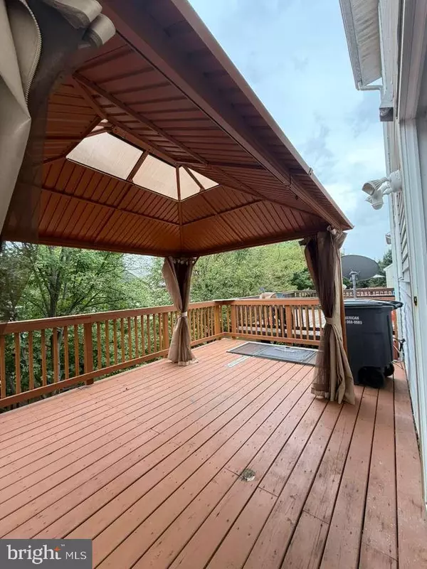 Manassas, VA 20109,8312 WALLACE LN