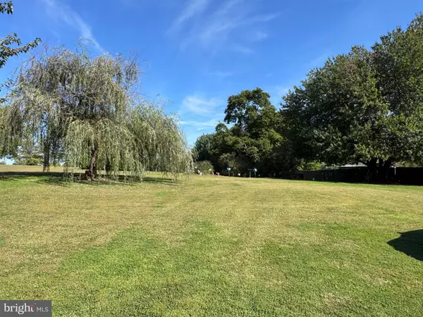 Wrightsville, PA 17368,908 SUNRISE LN