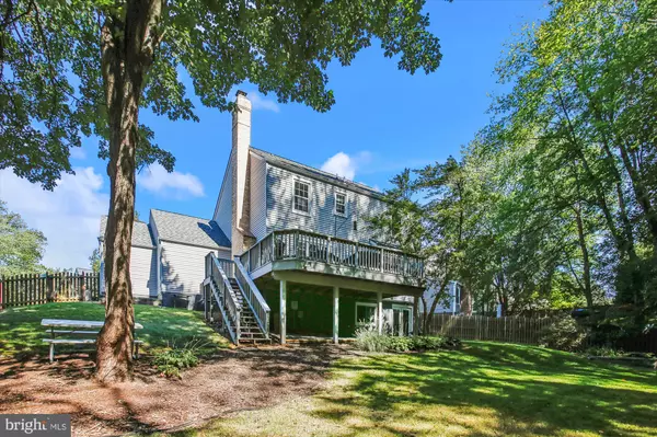 Dumfries, VA 22025,15243 CEDAR KNOLL CT