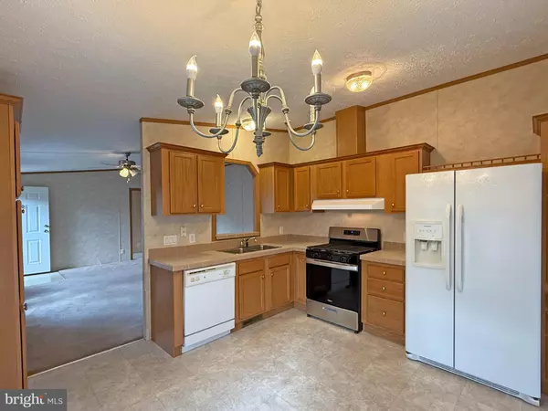 Lewes, DE 19958,17232 PINE WATER DR #17