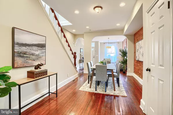 Baltimore, MD 21224,146 N LUZERNE AVE