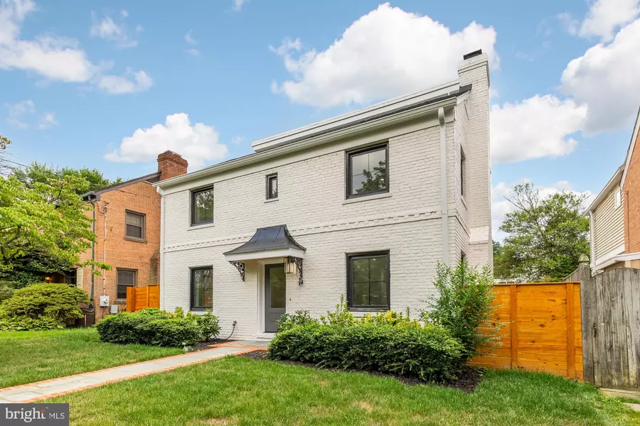 4324 YUMA ST NW, Washington, DC 20016