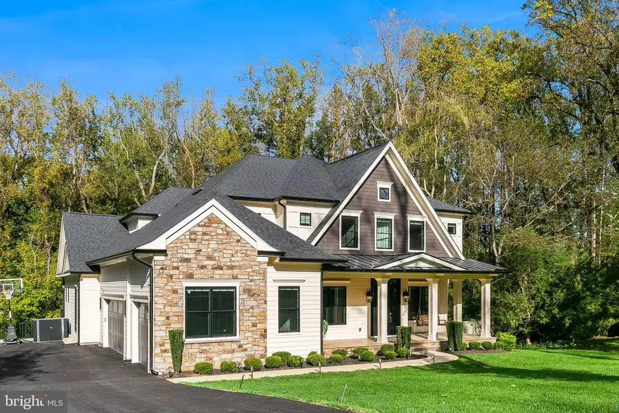 7002 RIVER OAKS DR, Mclean, VA 22101