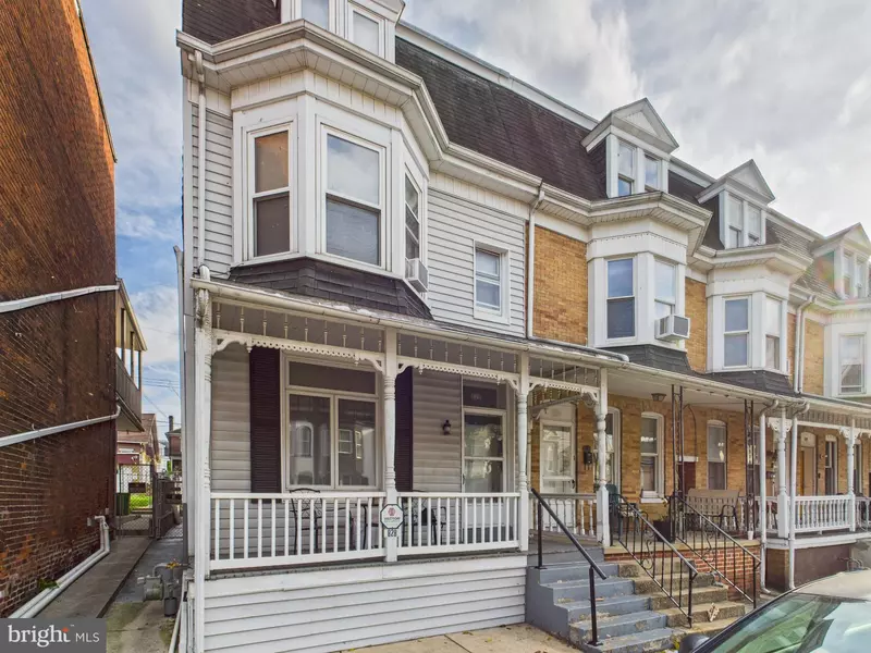 828 W PRINCESS ST, York, PA 17401