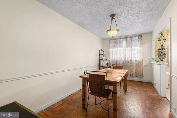 Philadelphia, PA 19149,2052 DEVEREAUX AVE