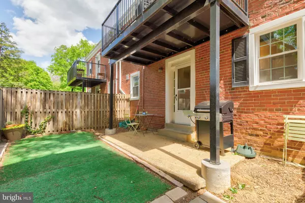 Arlington, VA 22206,3000 S COLUMBUS ST #A1