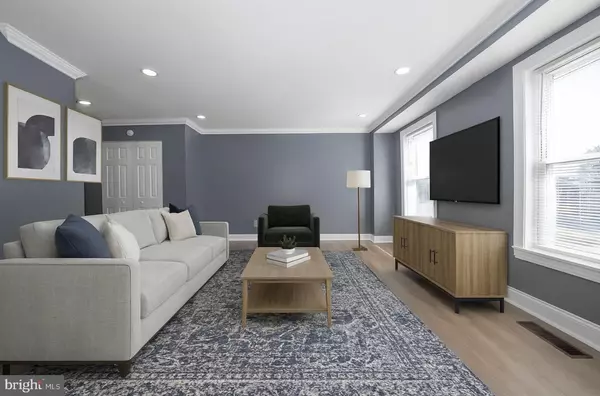 Philadelphia, PA 19153,7429 S TANAGER ST