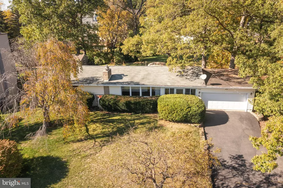 135 INDIAN HILL RD, Boalsburg, PA 16827