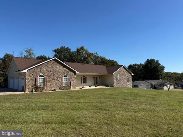 Bunker Hill, WV 25413,1286 THREE RUN RD
