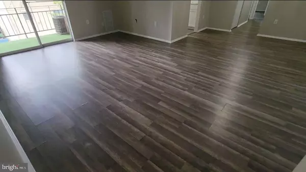 Beltsville, MD 20705,11318 CHERRY HILL RD #2-R 301