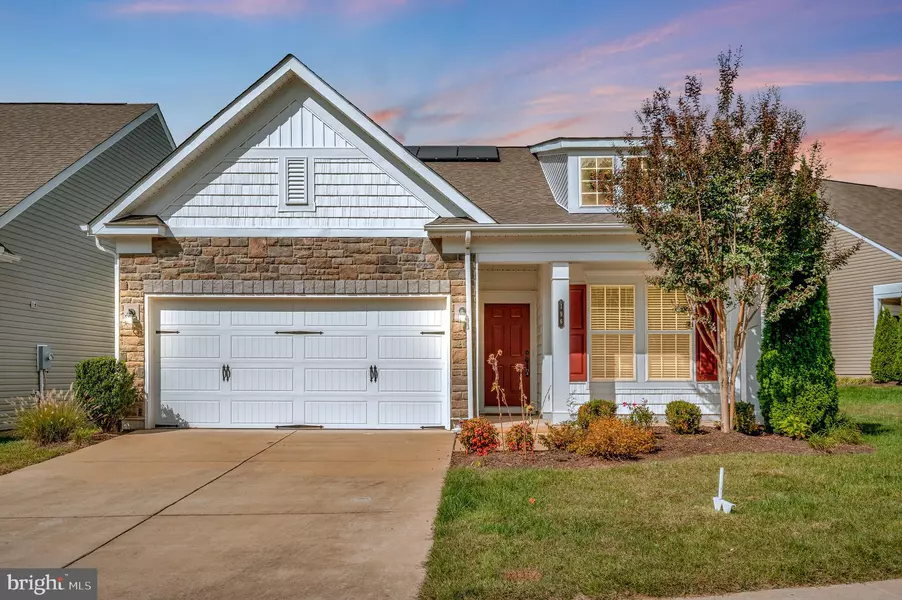 196 DENISON ST, Fredericksburg, VA 22406