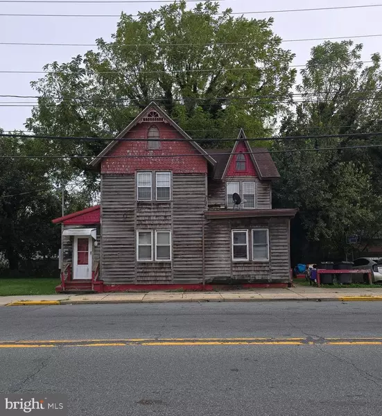 214 W DIVISION ST, Dover, DE 19904