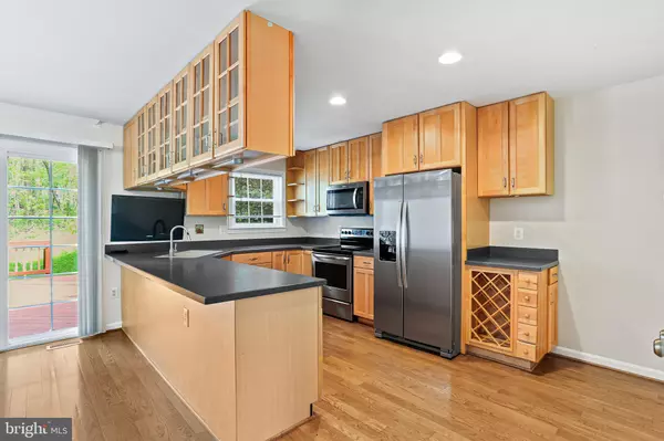 Gaithersburg, MD 20879,905 WILD FOREST DR