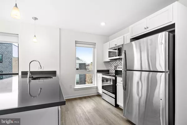 Philadelphia, PA 19125,2451 FRANKFORD AVE #203