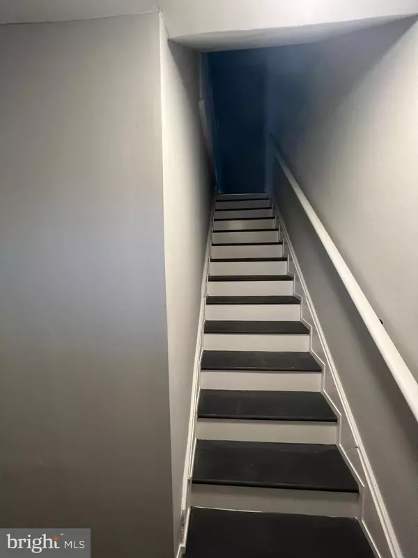 Parkville, MD 21234,8532 CHESTNUT OAK RD #2ND FLOOR