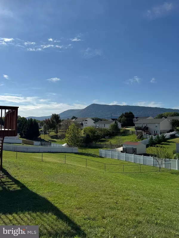 Strasburg, VA 22657,34 STUART CT