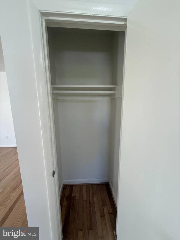 Arlington, VA 22207,3601 17TH ST N