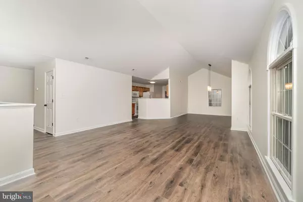 Harrisburg, PA 17110,4623 DEER PATH RD