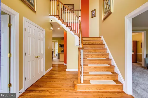 Triangle, VA 22172,3403 LOGSTONE DR