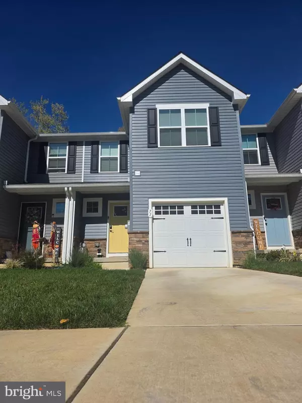 Blackwood, NJ 08012,71 SOUTHWIND DR