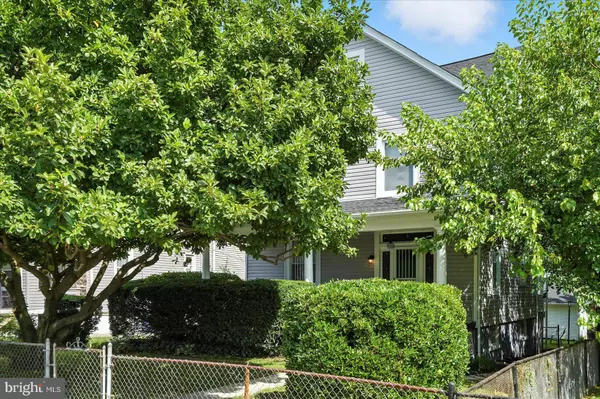 Baltimore, MD 21212,1002 BEAUMONT AVE