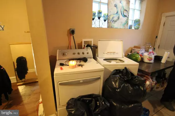 Philadelphia, PA 19142,6076 CHESTER AVE