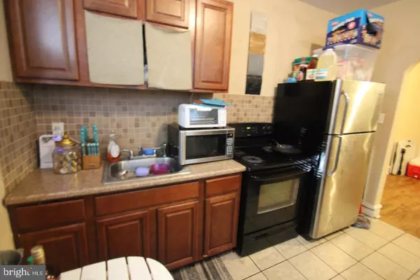 Philadelphia, PA 19142,6076 CHESTER AVE