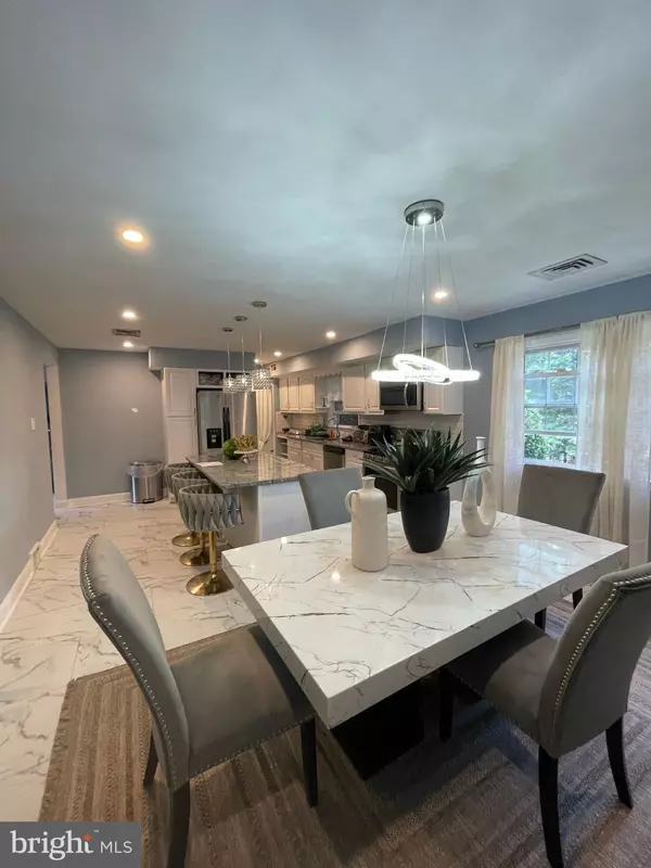 Springfield, PA 19064,464 CONARD DR