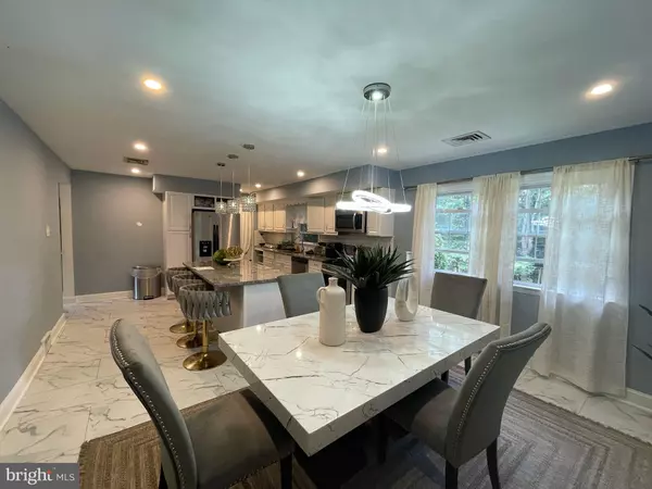 Springfield, PA 19064,464 CONARD DR