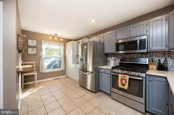 Royersford, PA 19468,135 WINGED FOOT CT