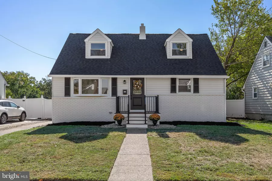 777 DEVENNEY DR, Bellmawr, NJ 08031