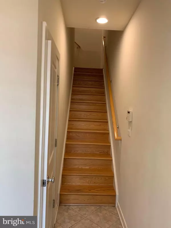 Fairfax, VA 22033,4159 RUSH ST