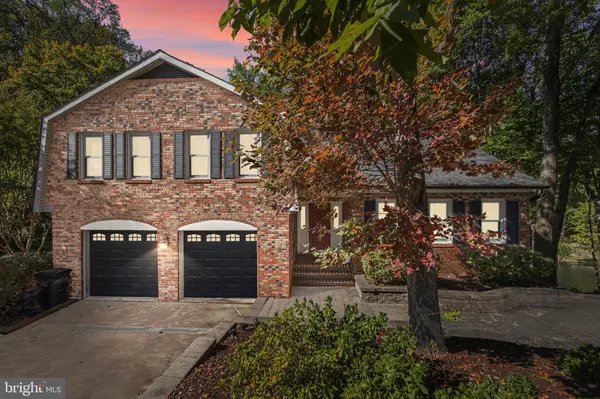 Dumfries, VA 22025,15978 COVE LN