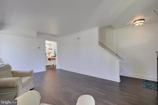 Edgewater, MD 21037,3513 OAK DR