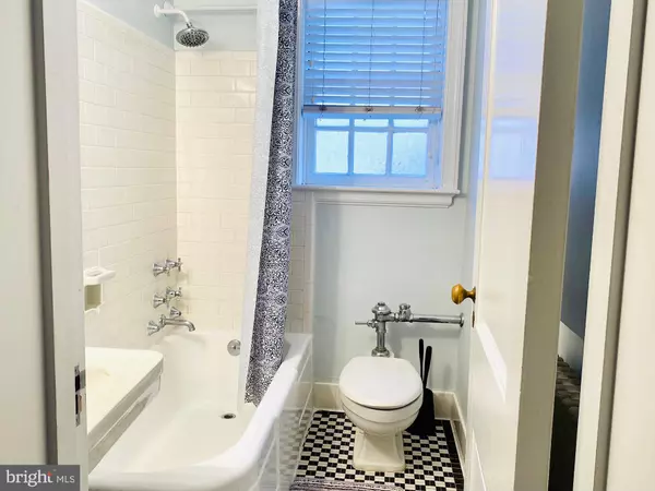 Princeton, NJ 08542,21 PALMER SQ W #D