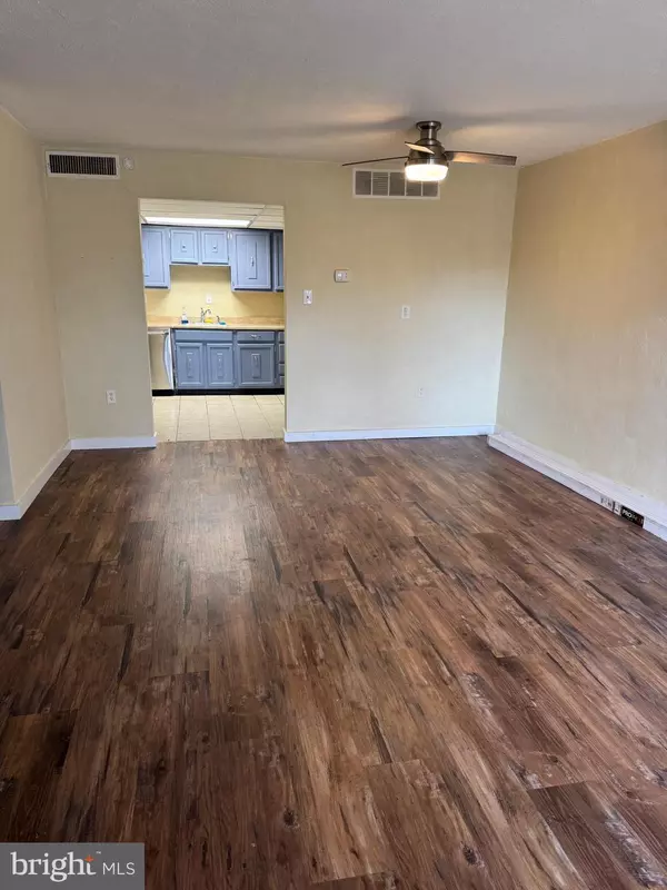 Schwenksville, PA 19473,1212 FOREST LN #A-4