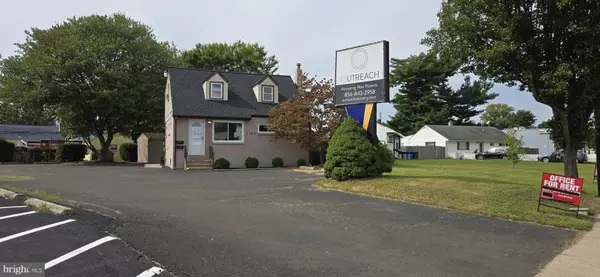 1303 VETERANS HWY, Bristol, PA 19007