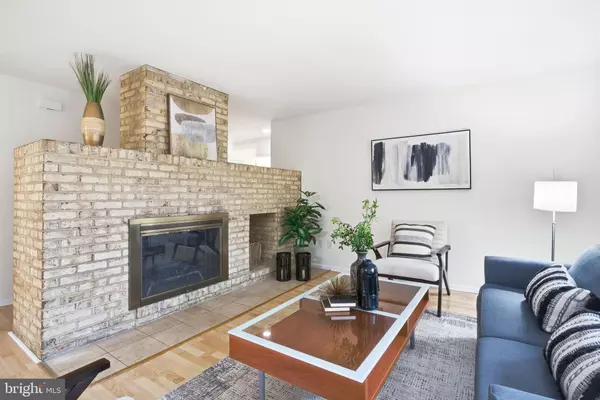 Annandale, VA 22003,4024 IVA LN