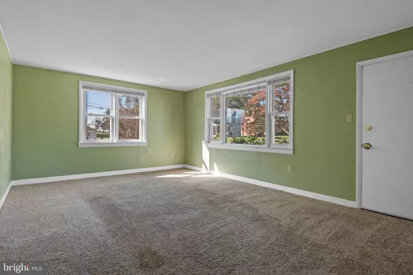 Smoketown, PA 17576,2315 OLD PHILADELPHIA PIKE