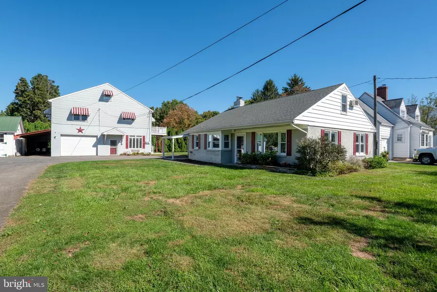 2315 OLD PHILADELPHIA PIKE, Smoketown, PA 17576