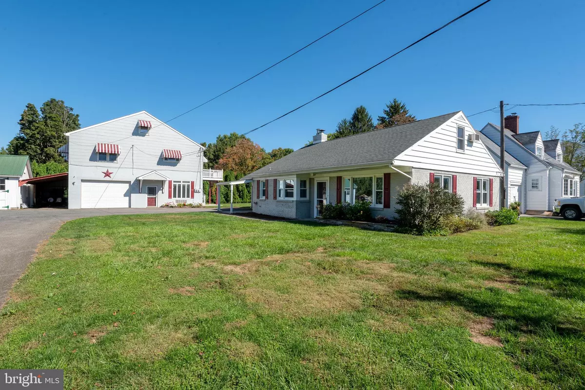 Smoketown, PA 17576,2315 OLD PHILADELPHIA PIKE