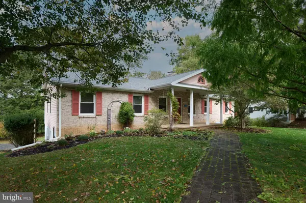 State College, PA 16801,1035 OAK RIDGE AVE