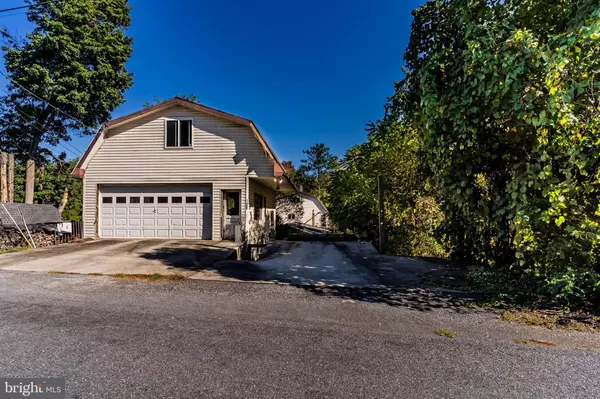 Carlisle, PA 17015,720 CONODOGUINET AVENUE