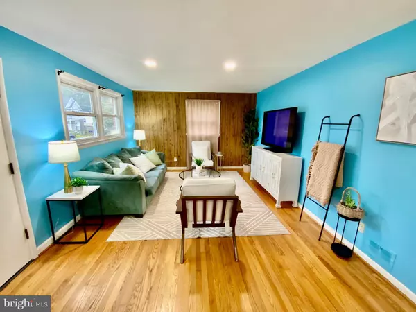 Lanham, MD 20706,9018 3RD ST