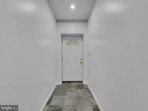 Pottsville, PA 17901,1560 BUNTING ST